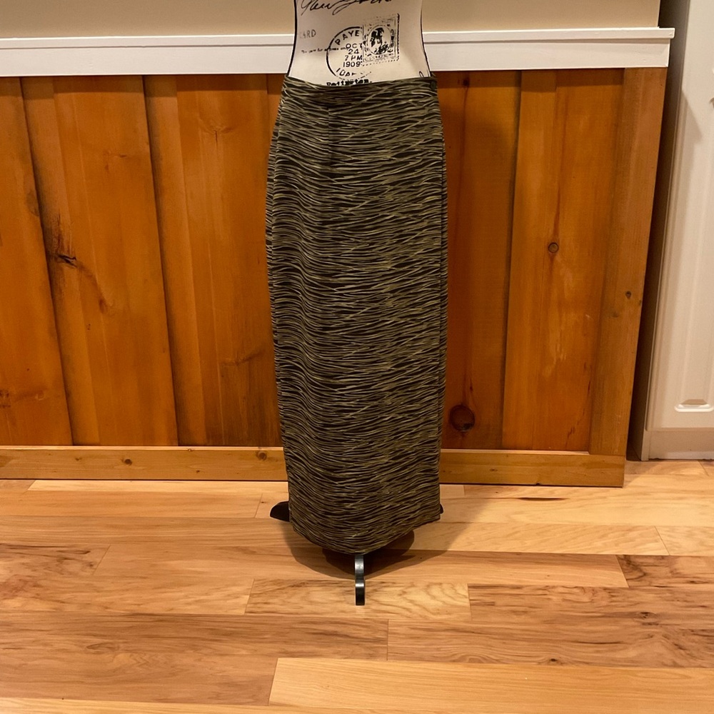 Josephine Chaus Wrap Lined Skirt. Size 12